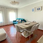Mar Ao Largo Daire Monte Gordo