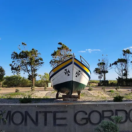 Mar Ao Largo Monte Gordo